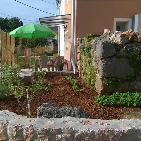 Kristina * Vrbnik (Primorje-Gorski Kotar)